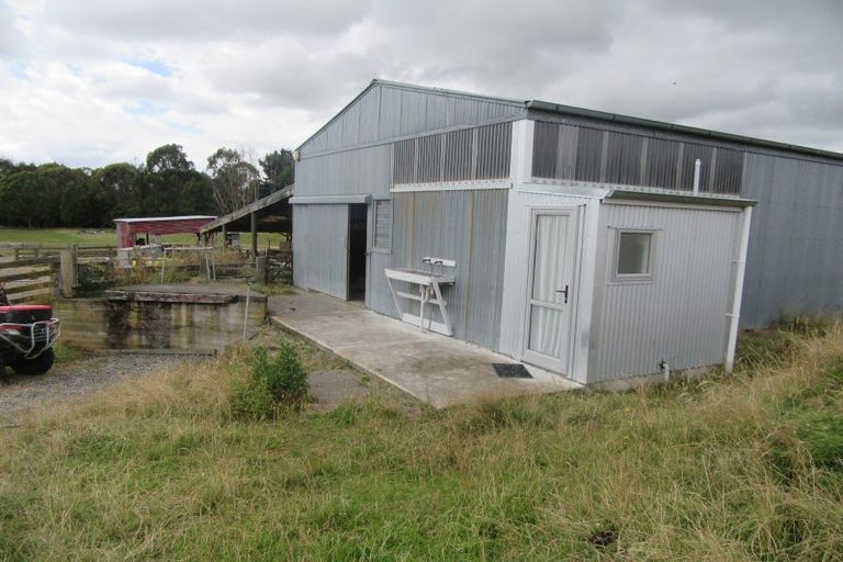 Photo of property in 359 Mangatarata Road, Waipukurau, 4285