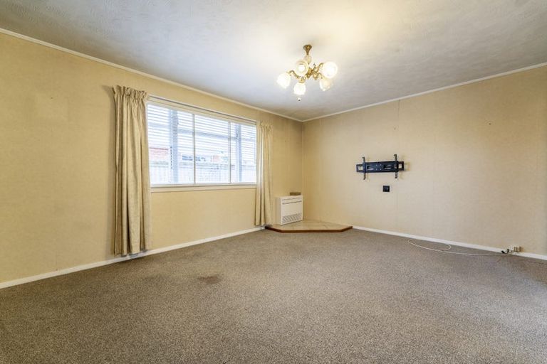 Photo of property in 19 Exeter Street, Waimate, 7924