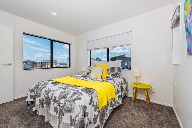 Photo of property in 2 Aviation Drive, Hobsonville, Auckland, 0616