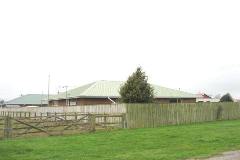 Photo of property in 69 Morton Street, Edendale, 9825