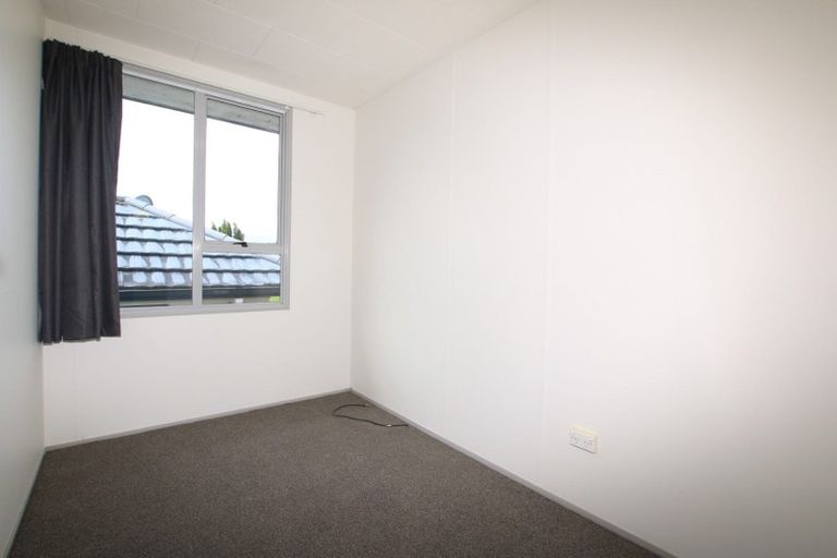 Photo of property in 17 Maywood Crescent, Glen Eden, Auckland, 0602