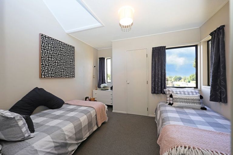 Photo of property in 11 Leven Street, South Hill, Oamaru, 9400