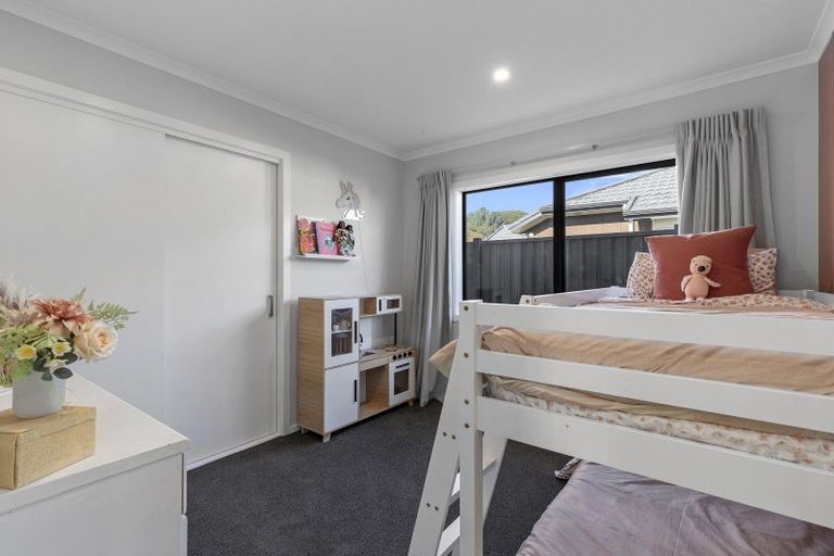 Photo of property in 53 Buddle Road, Wallaceville, Upper Hutt, 5018