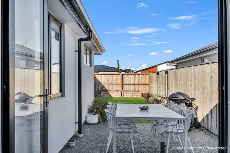 Photo of property in 63 Pegasus Main Street, Pegasus, 7612