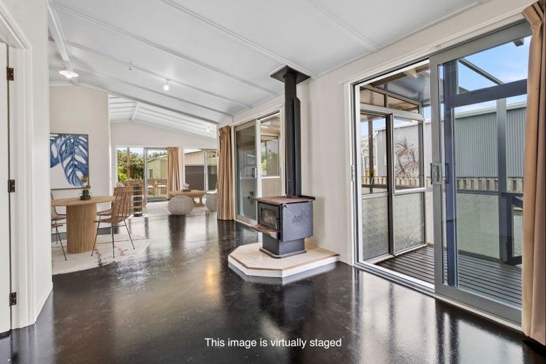 Photo of property in 17 Bream Bay Drive, Ruakaka, 0116