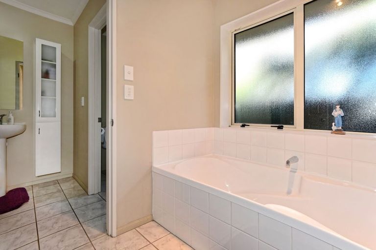 Photo of property in 14 Edwin Trent Drive, Prebbleton, 7604