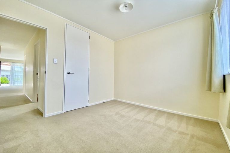 Photo of property in 135 Weymouth Road, Manurewa, Auckland, 2102