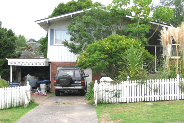 Photo of property in 1/50 Stredwick Drive, Torbay, Auckland, 0630
