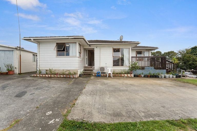 Photo of property in 21 Sharland Avenue, Manurewa, Auckland, 2102