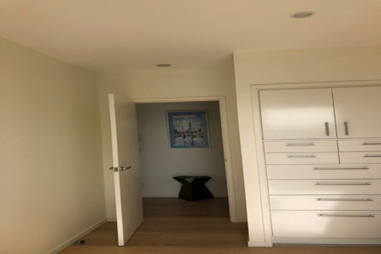 Photo of property in 302/160a Hobsonville Point Road, Hobsonville, Auckland, 0616