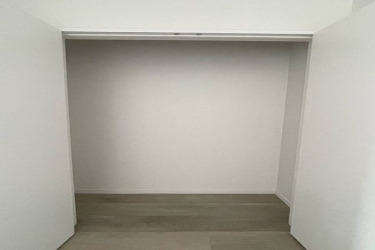 Photo of property in 103/8a Ko Street, Northcote, Auckland, 0627