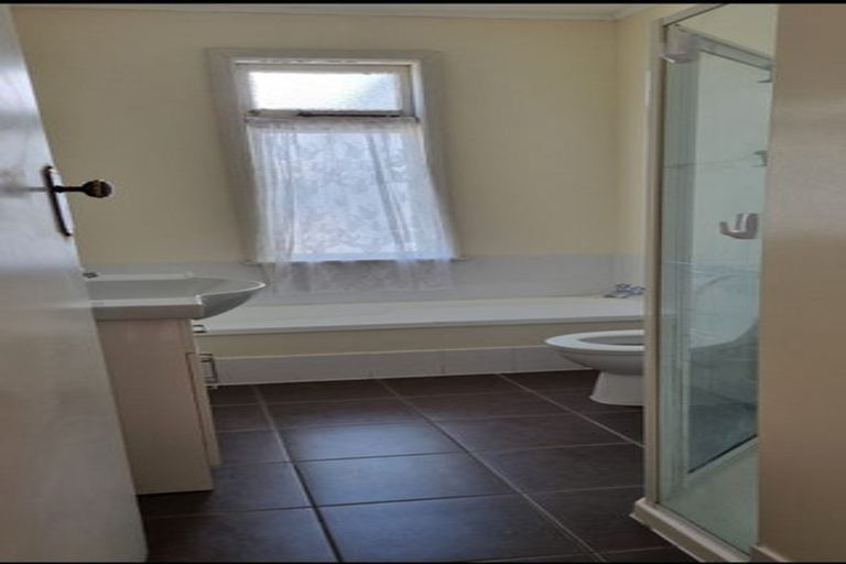 Photo of property in 28 Seddon Street, Wallaceville, Upper Hutt, 5018