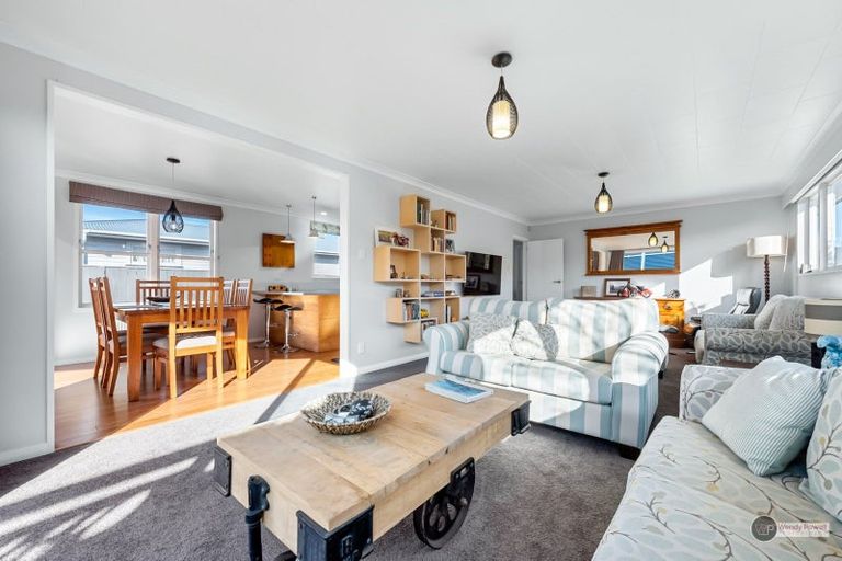 Photo of property in 37a Garden Road, Avalon, Lower Hutt, 5011