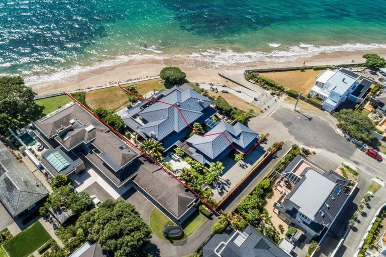 Photo of property in 246/44 Ocean View Road, Milford, Auckland, 0620