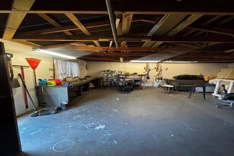 Photo of property in 23 Camden Street, Redwood, Christchurch, 8051