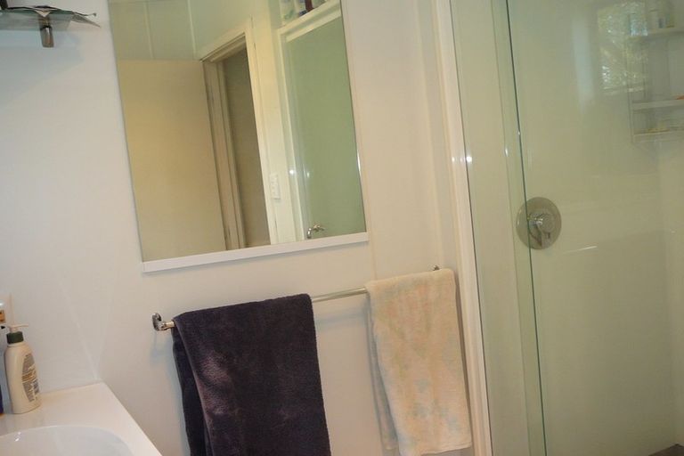 Photo of property in 16 Young Lane, Clyde, Alexandra, 9391