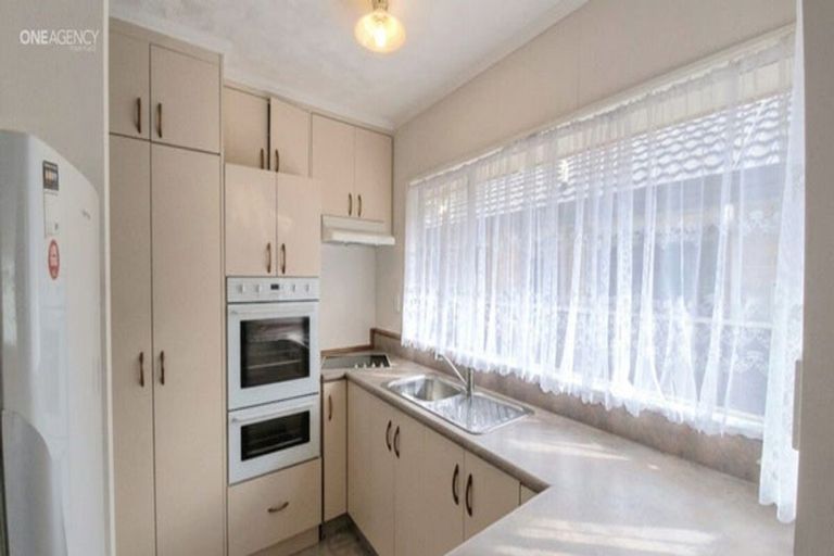 Photo of property in 1 Cumberland Court, Levin, 5510