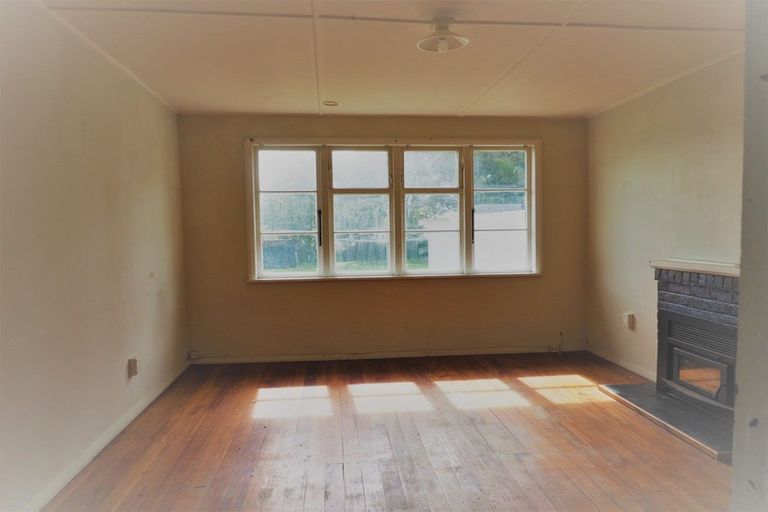 Photo of property in 61 Stout Street, Shannon, 4821