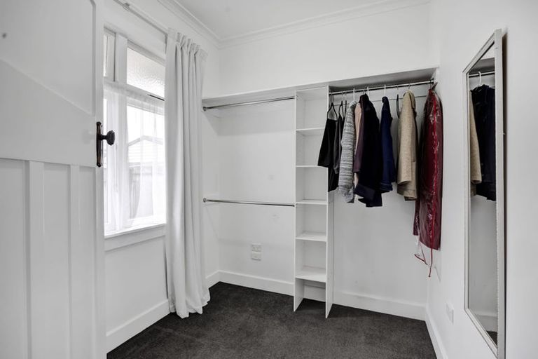 Photo of property in 15b Atiawa Street, Glen Avon, New Plymouth, 4312