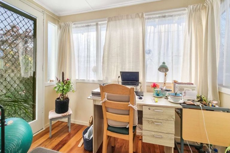 Photo of property in 33 Bidois Road, Fairy Springs, Rotorua, 3015