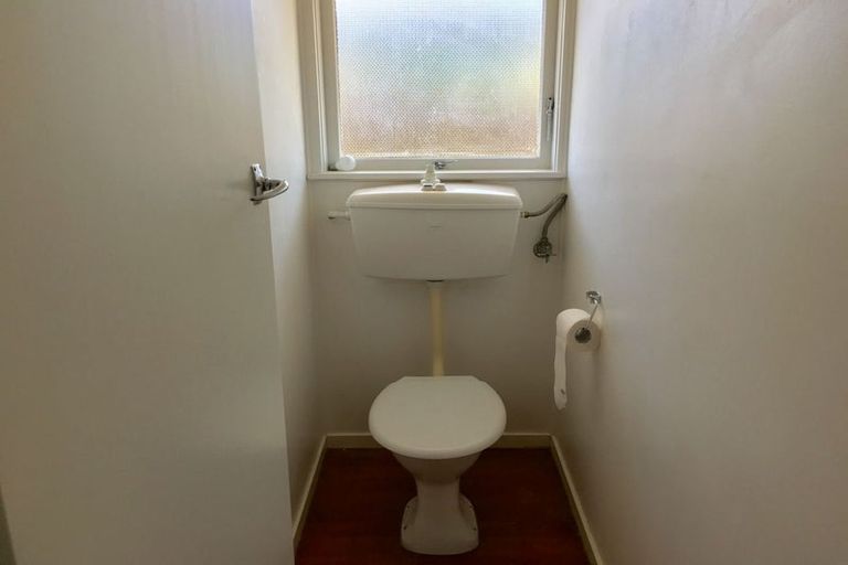 Photo of property in 22 Grande Vue Road, Hillpark, Auckland, 2102