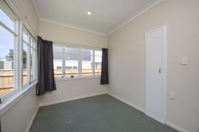 Photo of property in 14 Joseph Street, West End, Palmerston North, 4412
