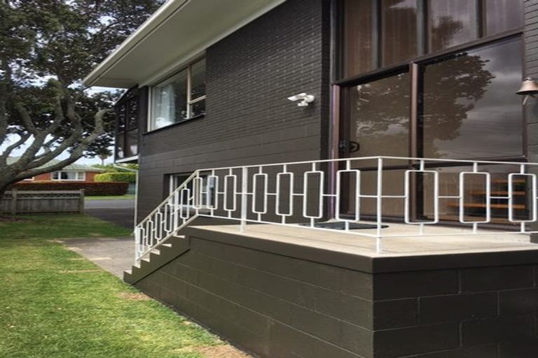 Photo of property in 1/49 Francis Street, Hauraki, Auckland, 0622