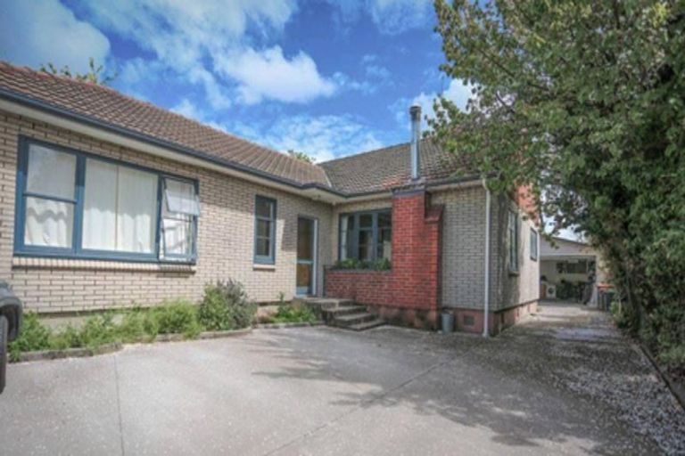 Photo of property in 19 Tika Street, Riccarton, Christchurch, 8041