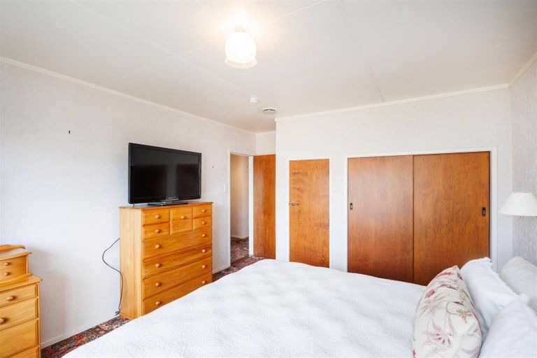 Photo of property in 37 Follett Street, Marton, 4710