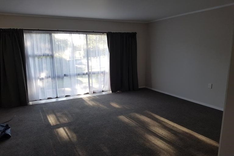 Photo of property in 31 Reynolds Road, Pukekohe, 2120