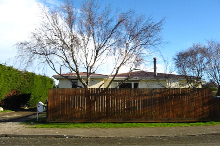 Photo of property in 38 Gloucester Street, Waikiwi, Invercargill, 9810
