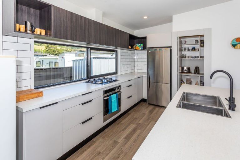 Photo of property in 13 Navigation Drive, Cooks Beach, Whitianga, 3591