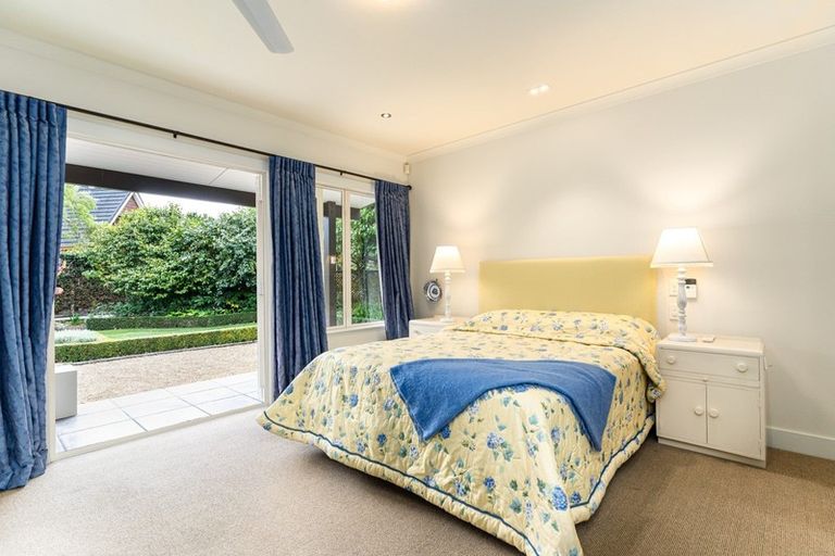 Photo of property in 3 Caccia Birch Lane, Hokowhitu, Palmerston North, 4410