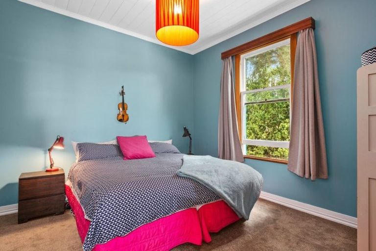 Photo of property in 162 Purakaunui Road, Mihiwaka, Port Chalmers, 9081