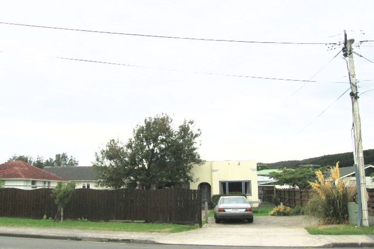 Photo of property in 9 Mangaroa Hill Road, Maoribank, Upper Hutt, 5018