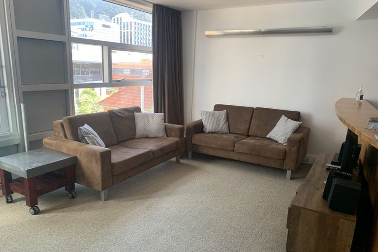 Photo of property in St Pauls Apartments, 100/43 Mulgrave Street, Thorndon, Wellington, 6011