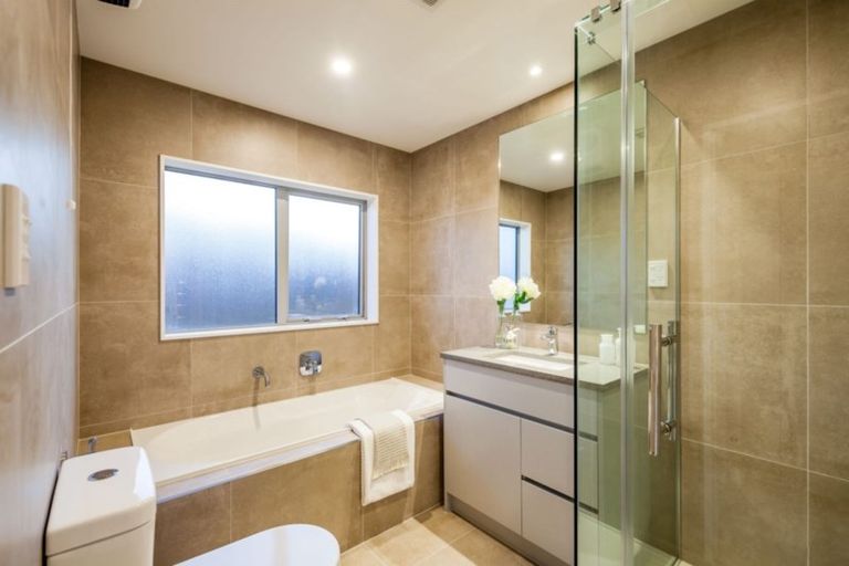 Photo of property in 155 Godfrey Drive, Orewa, 0931