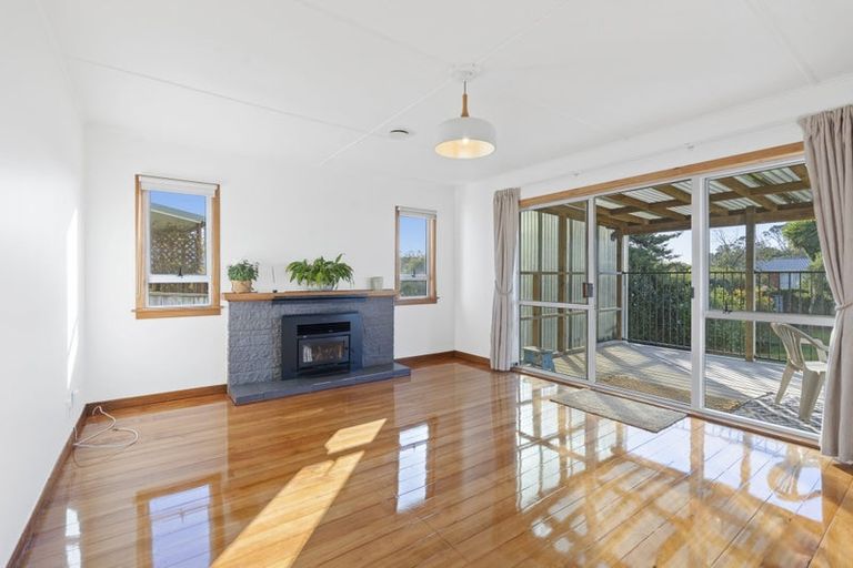 Photo of property in 97d Pioneer Road, Moturoa, New Plymouth, 4310