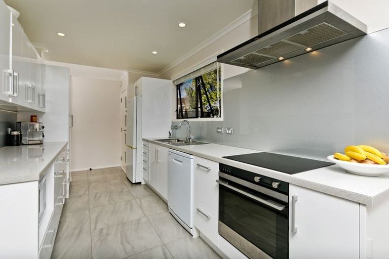 Photo of property in 65 Luckens Road, West Harbour, Auckland, 0618