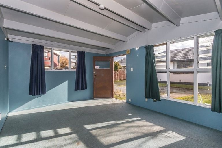 Photo of property in 17 Cottonwood Street, Parklands, Christchurch, 8083