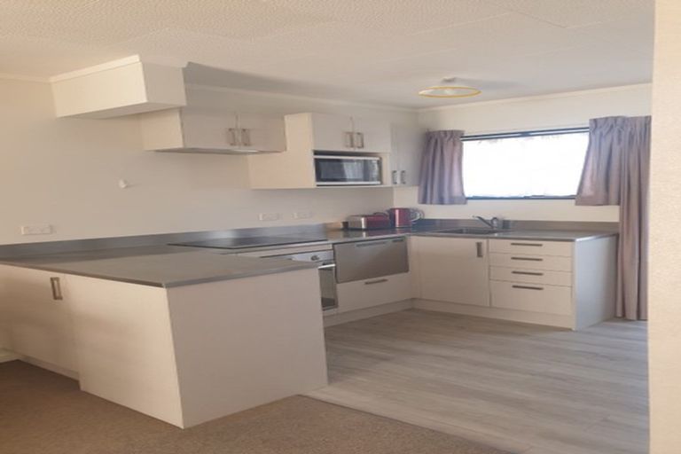 Photo of property in 93 Queen Street, North Dunedin, Dunedin, 9016