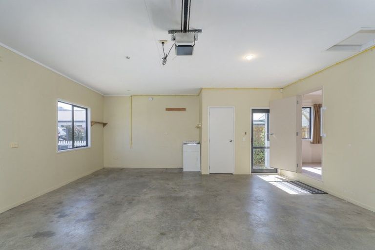 Photo of property in 5 Cholmondeley Crescent, Whitianga, 3510