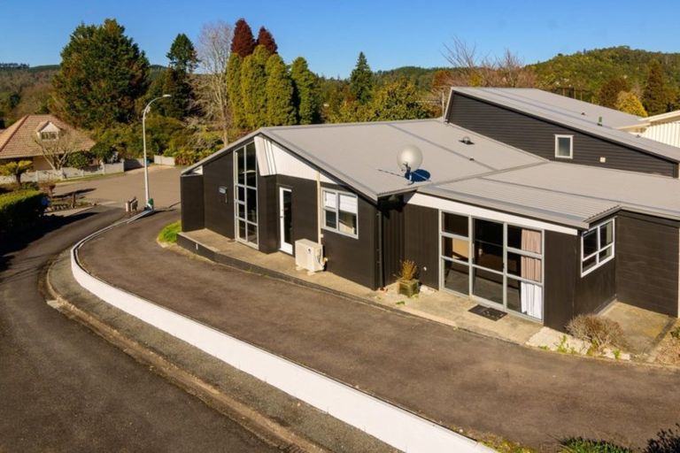 Photo of property in 25a Gwendoline Street, Glenholme, Rotorua, 3010