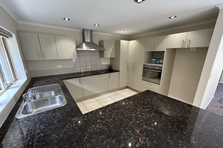 Photo of property in 237a Titirangi Road, Titirangi, Auckland, 0604