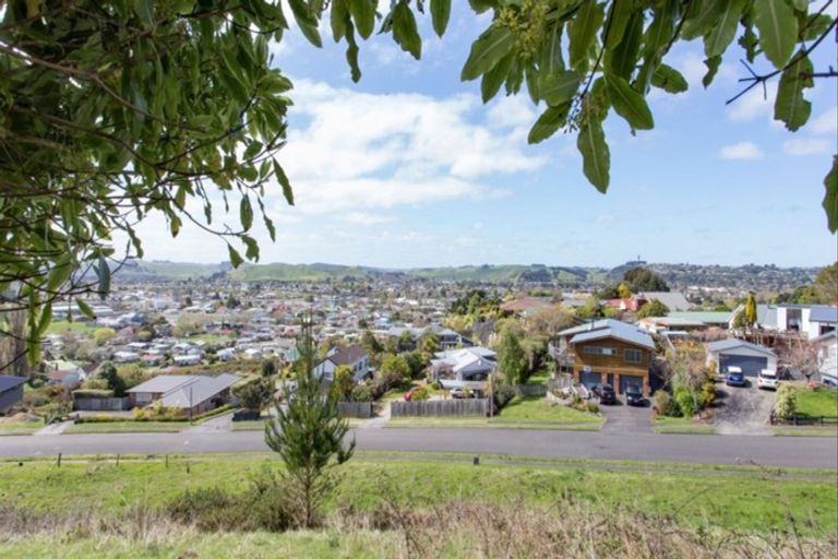 Photo of property in 49 Parkdale Drive, Aramoho, Wanganui, 4500