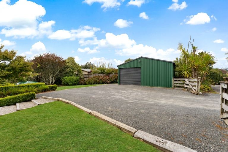 Photo of property in 22 Denehurst Drive, Waimauku, 0812