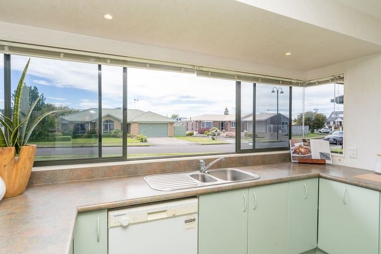 Photo of property in 4 Mews Place, Forest Lake, Hamilton, 3200