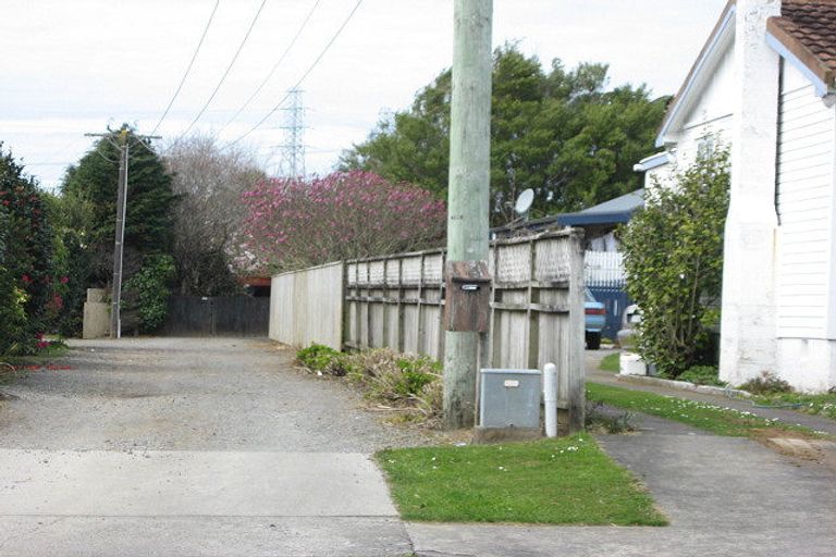 Photo of property in 399 Carrington Street, Upper Vogeltown, New Plymouth, 4310