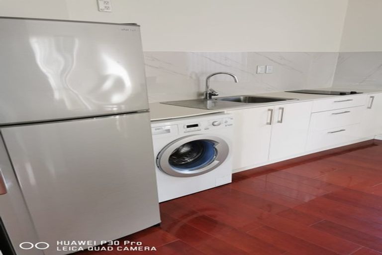 Photo of property in 21b Glen Norman Avenue, Henderson, Auckland, 0610