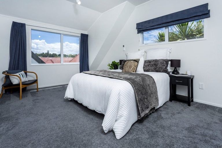 Photo of property in 1/13a Eban Avenue, Hillcrest, Auckland, 0627